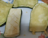 Foto del paso 1 de la receta: Calabacín relleno de pescado (aprovechamiento)