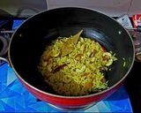 A picture of step 8 of Bashonti Pulao r Chicken Kosha.
