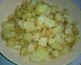 Foto langkah ke 1 dari resep Sambal Goreng Kentang Hati Sapi.