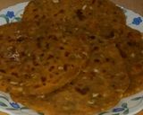 A picture of step 4 of Cabbage paratha.