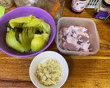 รูปขั้นตอนการทำที่ 1 ของ หมูสามชั้นตุ๋นผักกาดดอง