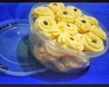 Foto langkah ke 3 dari resep Kue semprit 4 bahan.