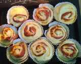 Foto langkah ke 4 dari resep 634. Pepperoni Cheese Pizza Roll.