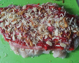 Foto del paso 2 de la receta: Pechuga de pollo rellena en salsa