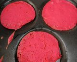 A picture of step 2 of Healthy Oats Beetroot Mini Chilla.