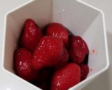 Foto langkah ke 1 dari resep Strawberry Cokcrok.