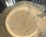 Joghurtos csirke zöldborsós krumplipürével és párolt répával recept fázis 2 fotója