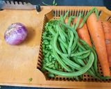 A picture of step 1 of French beans curry.