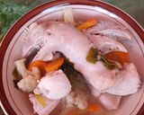 Foto langkah ke 3 dari resep Sop Kepala Ayam.