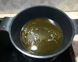 Foto langkah ke 2 dari resep Telur Dadar Kecelakaan.