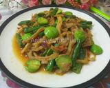 Foto langkah ke 3 dari resep Tumis Jamur Tiram.