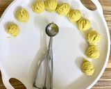 صورة لخطوة 4 من وصفة معمول السميد الرائع 🥮🥮