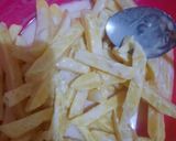 Foto langkah ke 1 dari resep French Fries (Kentang Goreng Tepung Bumbu).