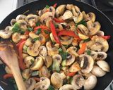 Foto del paso 3 de la receta: Champiñones salteados