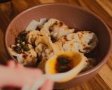 A picture of step 6 of Sichuan Style Wontons.