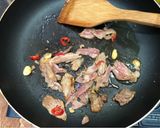 青椒梅花豬的食譜步驟5照片