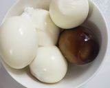 Hình bước làm 2 của món Sườn kho hột gà