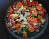 Foto del paso 2 de la receta Garbanzos con verduras y pollo