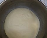 Foto langkah ke 3 dari resep Roti Kasur Topping Keju.