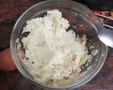 Foto del paso 1 de la receta: Pastel de merluza y coquinas con mayonesa en microondas