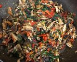 Foto langkah ke 4 dari resep Sambel Tongkol Kemangi.