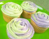 A picture of step 2 of Vanilla cup cake with butter icing.
