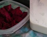 Foto langkah ke 1 dari resep Jus buah naga, nanas, strawberry.