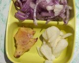 Foto langkah ke 1 dari resep Sayur Bening Jagung Wortel.