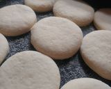 Foto del paso 2 de la receta: ▪ Pancitos a la sartén ▪