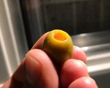Foto del paso 2 de la receta: Super fast Olives & cheese(Tartines de aceitunas y queso)