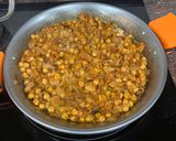 Foto del paso 5 de la receta: Arroz de cebolla, bacalao y garbanzos