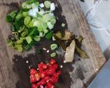 Foto langkah ke 6 dari resep Tumis Jamur Kemangi.