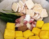 Foto langkah ke 3 dari resep Ungkep tahu, tempe, ati dan empela ayam.