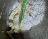 A picture of step 5 of Whole wheat Apple crumble cake.