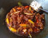 Foto langkah ke 5 dari resep Oseng Mercon.