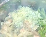 A picture of step 5 of Lemon Shrimp Pasta.