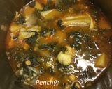 Foto del paso 2 de la receta: Potajillo de rape, garbanzos, y espinacas con arroz