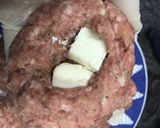 Foto del paso 5 de la receta: Biftekia, burger griega rellenita de feta