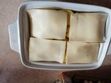 Egyszerű sajtos-sonkás-krumplis egytálétel