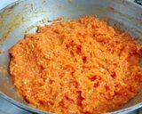 गाजर हलवा (gajar halwa recipe in marathi) रेसिपी स्टेप 4 फोटो 