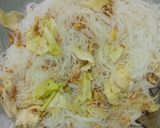 Foto langkah ke 3 dari resep Bihun Goreng Abon.