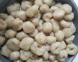 Foto langkah ke 5 dari resep Cilok kuah seblak.