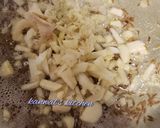 A picture of step 2 of Langer dal with tandoori roti in kadai.