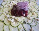 Foto del paso 3 de la receta Carpaccio de calabacín y remolacha con queso de cabra🥗