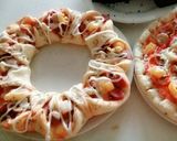 Foto langkah ke 4 dari resep Pizza Mozarella Home Made.
