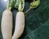 A picture of step 1 of Ganth Gobhi Dry Curry.