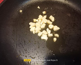 Foto del paso 4 de la receta: Canelón de bacalao desalado, con verduras y bechamel de mejillón