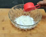 A picture of step 1 of Orange strawberry squash flan.