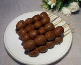 Foto langkah ke 4 dari resep Sate Telur Puyuh Bacem.