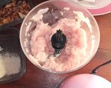 Foto langkah ke 1 dari resep Bakso ayam Chopper kapsul.
